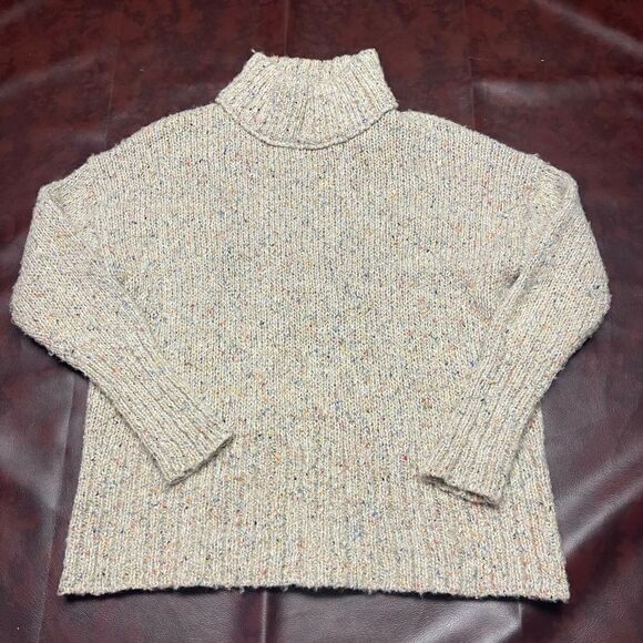 J. Crew beige chunky turtleneck‎ sweater long sleeve, size small - Picture 1 of 12